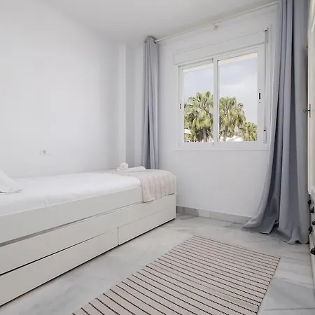 New Beautiful Close To Beaches & Banus Rdr393